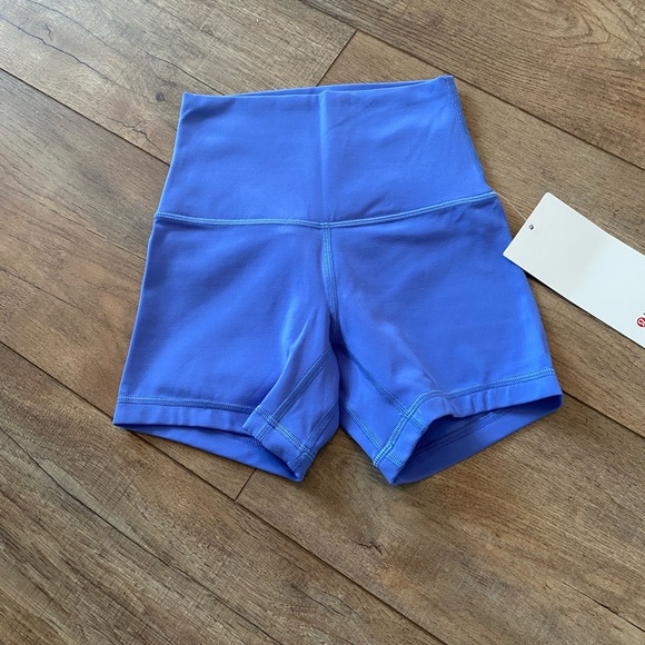 Lululemon Align High Rise Short 4” - Picture 2 of 6